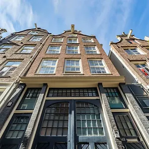 Bed & Breakfast Dam Square, Amsterdam